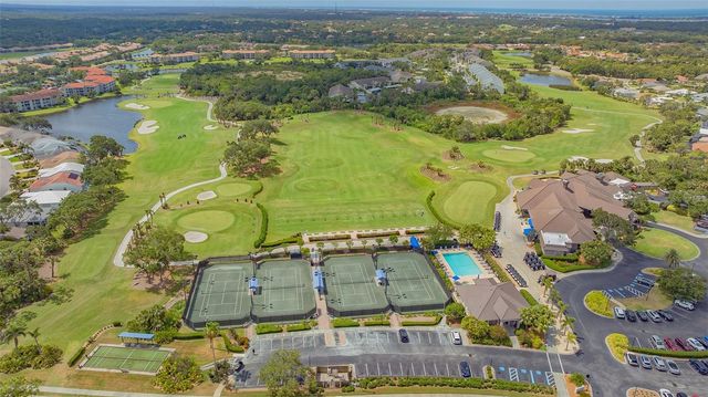 8750 OLDE HICKORY AVENUE 9305, Sarasota, FL 34238