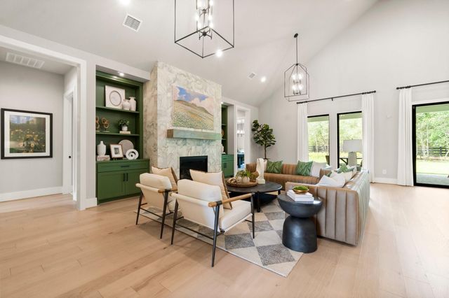 8823 Woodland Oaks Drive, Plantersville, TX 77363