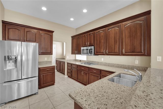 2138 Eagle Watch Drive, Henderson, NV 89012