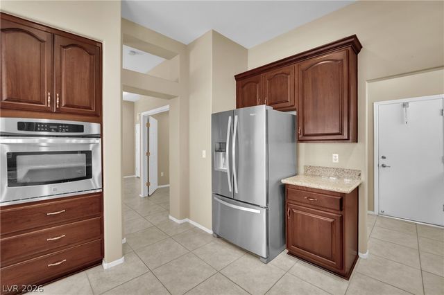 2138 Eagle Watch Drive, Henderson, NV 89012