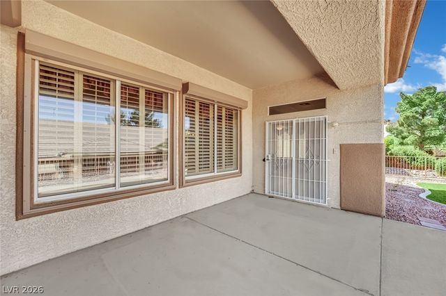 2138 Eagle Watch Drive, Henderson, NV 89012