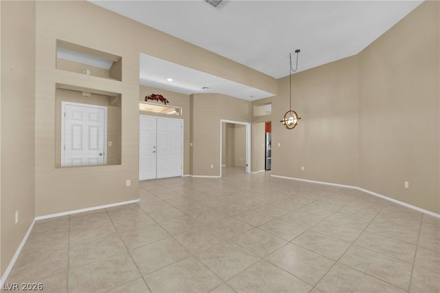 2138 Eagle Watch Drive, Henderson, NV 89012