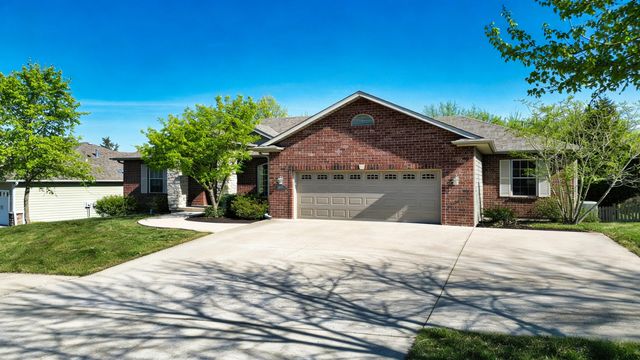 404 STALLWORTH CT, Columbia, MO 65203