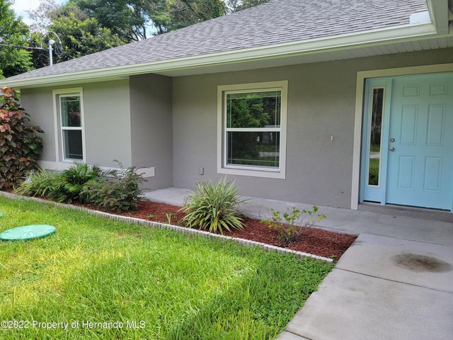 1182 Hallcrest Avenue, Spring Hill, FL 34608