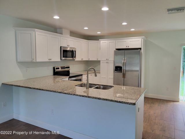 1182 Hallcrest Avenue, Spring Hill, FL 34608