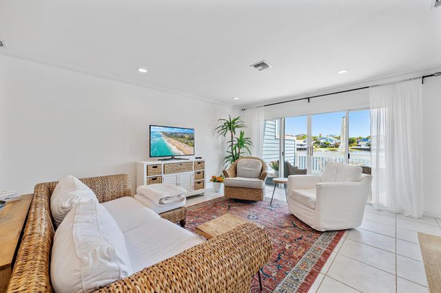 1217 Ocean Dunes Circle, Jupiter, FL 33477