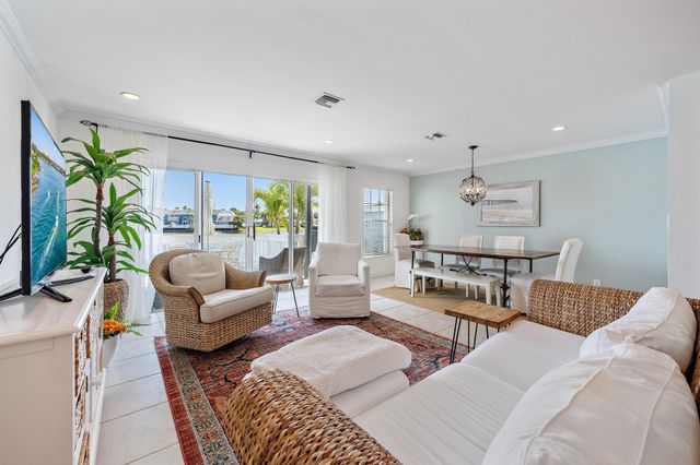 1217 Ocean Dunes Circle, Jupiter, FL 33477