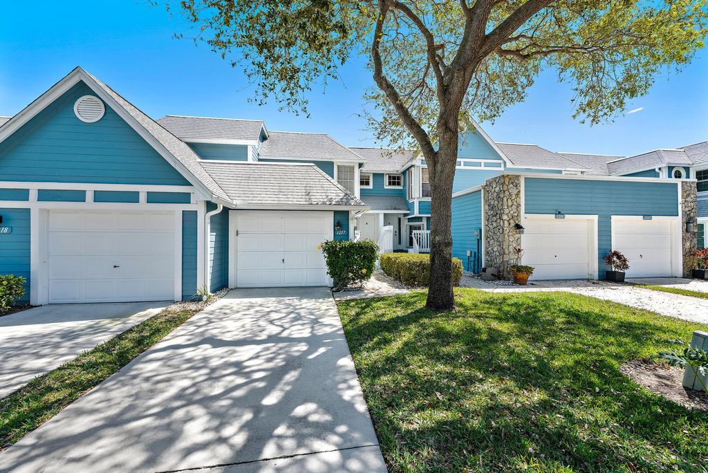 1217 Ocean Dunes Circle, Jupiter, FL 33477