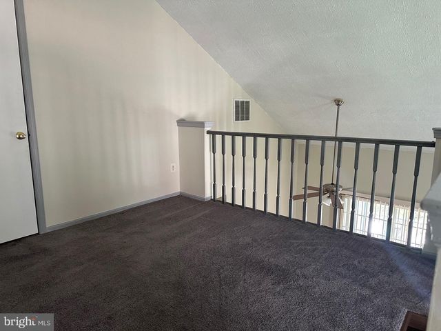 128 ANDOVER PL, Robbinsville, NJ 08691