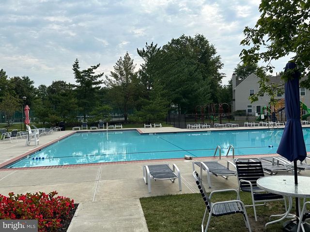 128 ANDOVER PL, Robbinsville, NJ 08691