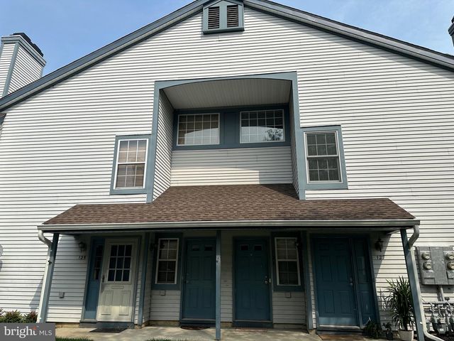 128 ANDOVER PL, Robbinsville, NJ 08691