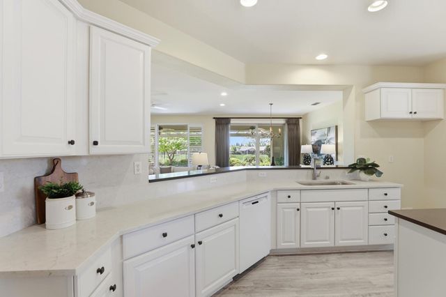 324 Sawmill Ln, Lincoln, CA 95648