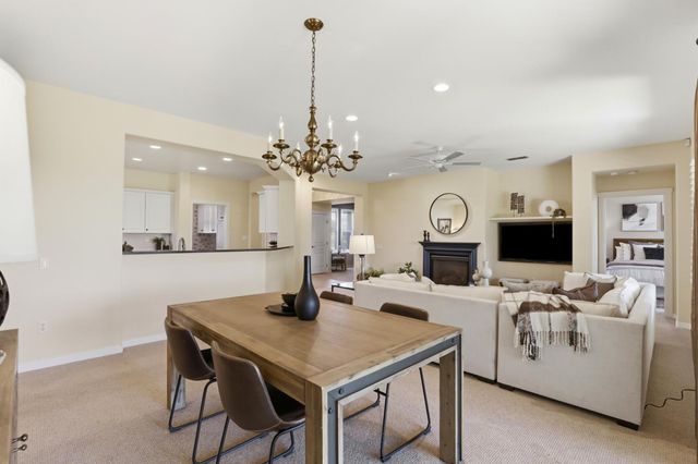 324 Sawmill Ln, Lincoln, CA 95648