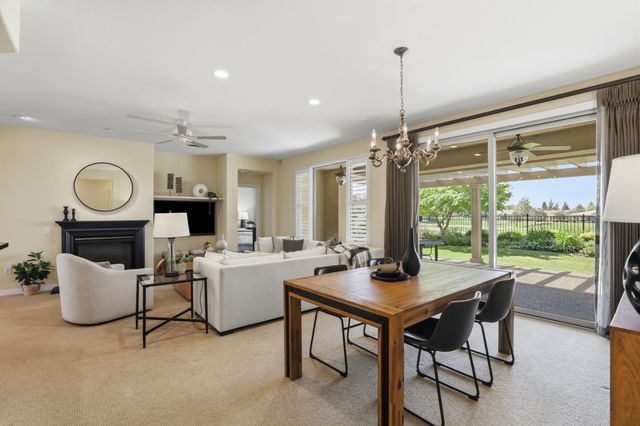 324 Sawmill Ln, Lincoln, CA 95648