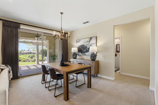 324 Sawmill Ln, Lincoln, CA 95648