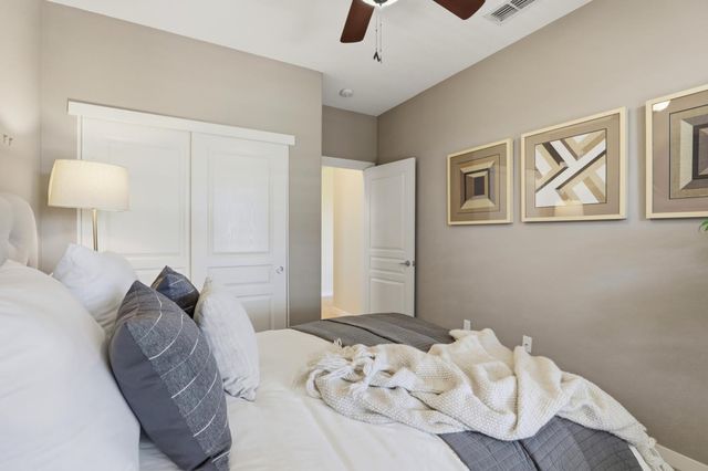 324 Sawmill Ln, Lincoln, CA 95648