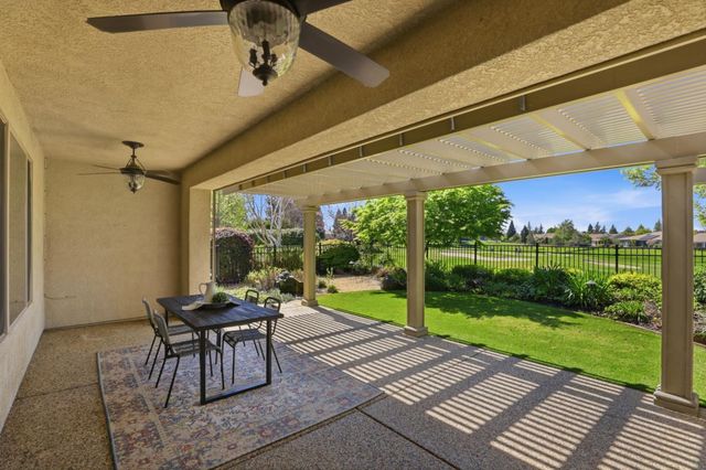 324 Sawmill Ln, Lincoln, CA 95648