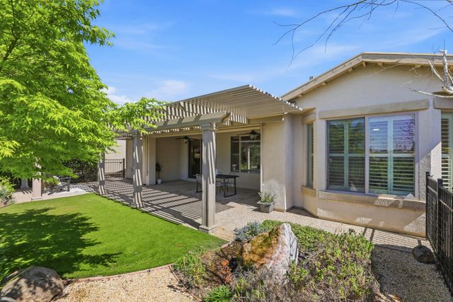 324 Sawmill Ln, Lincoln, CA 95648