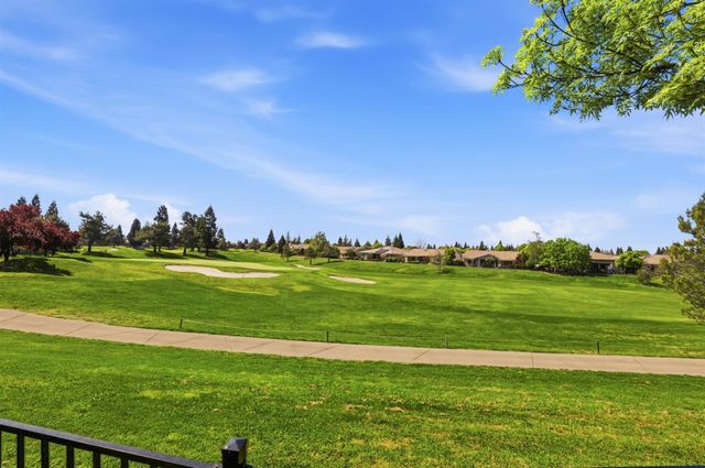 324 Sawmill Ln, Lincoln, CA 95648