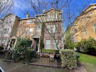 6023 Ne ALDER St, Hillsboro, OR 97124