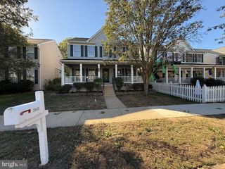 20453 CHARTER OAK DR, Ashburn, VA 20147