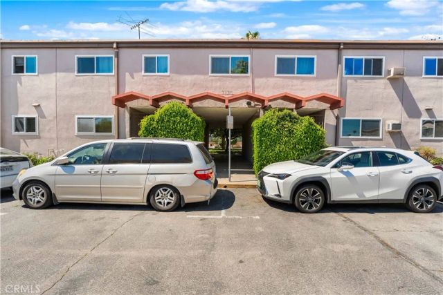 7135 Coldwater Canyon Avenue 16, North Hollywood, CA 91605