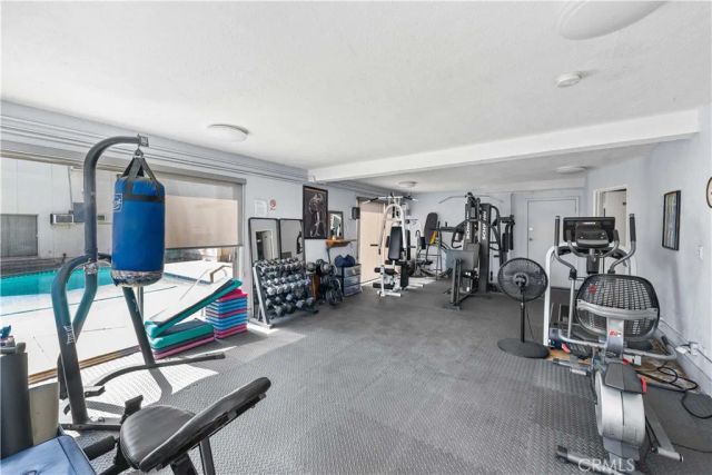 7135 Coldwater Canyon Avenue 16, North Hollywood, CA 91605