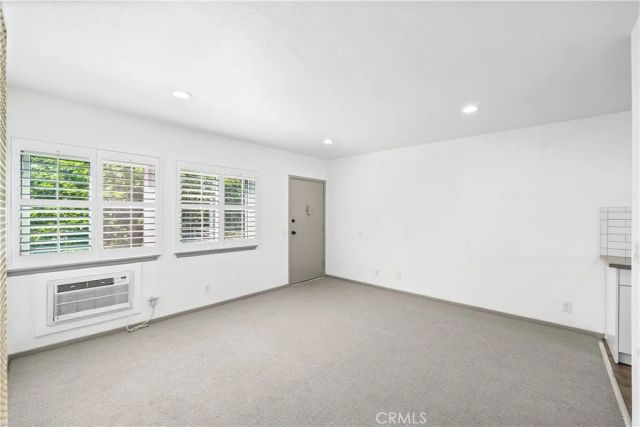 7135 Coldwater Canyon Avenue 16, North Hollywood, CA 91605
