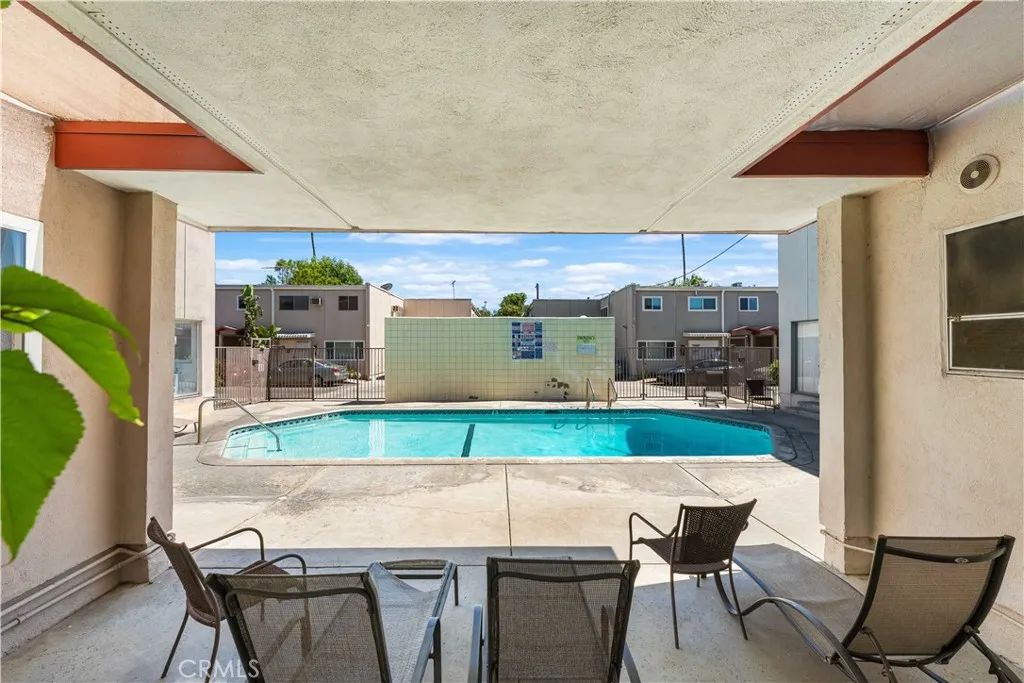 7135 Coldwater Canyon Avenue 16, North Hollywood, CA 91605