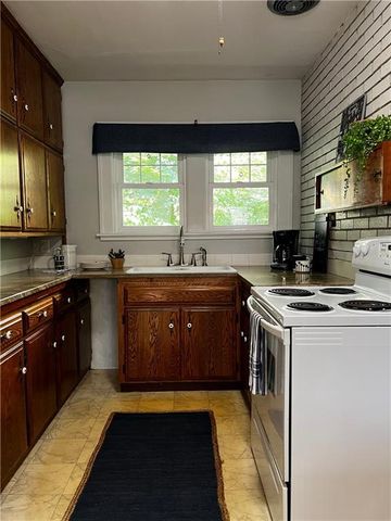 1628 Rust Street, Eau Claire, WI 54701