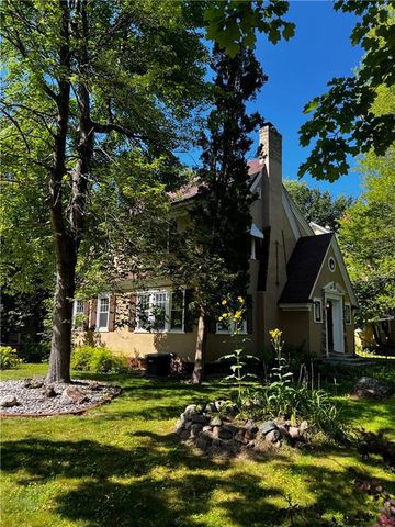 1628 Rust Street, Eau Claire, WI 54701