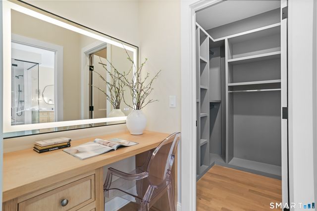 10 Tierney Lane, Westport, CT 06880