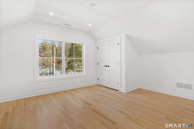 10 Tierney Lane, Westport, CT 06880