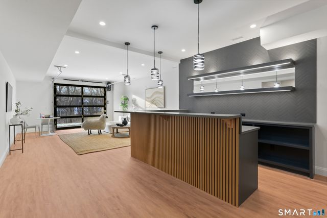 10 Tierney Lane, Westport, CT 06880