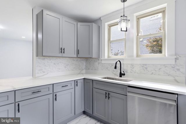 1405 1ST AVE, York, PA 17403