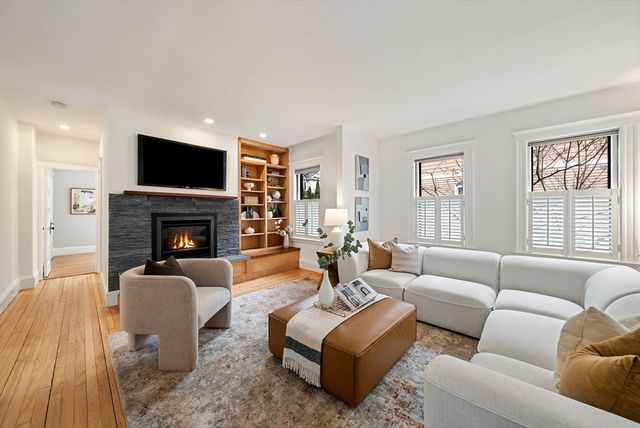 23 Lawndale Street, Belmont, MA 02478