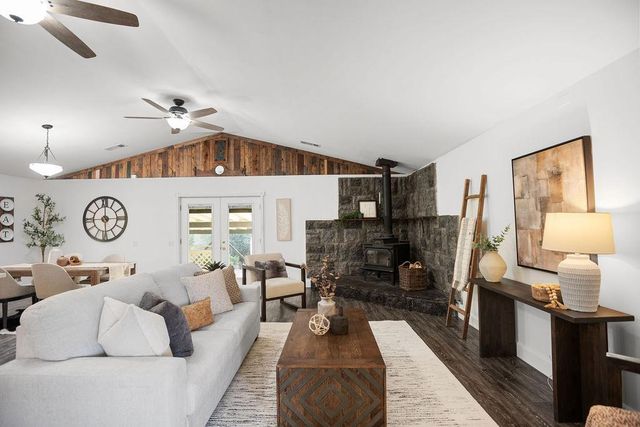 3861 High View Dr, Placerville, CA 95667