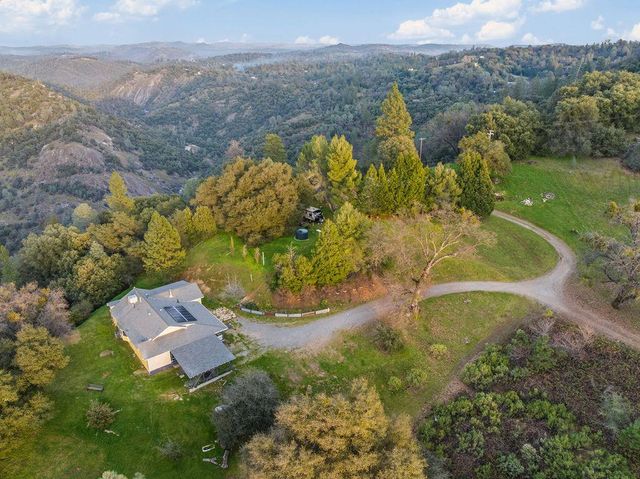 3861 High View Dr, Placerville, CA 95667