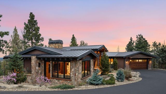 1496 NW Puccoon Court, Bend, OR 97703