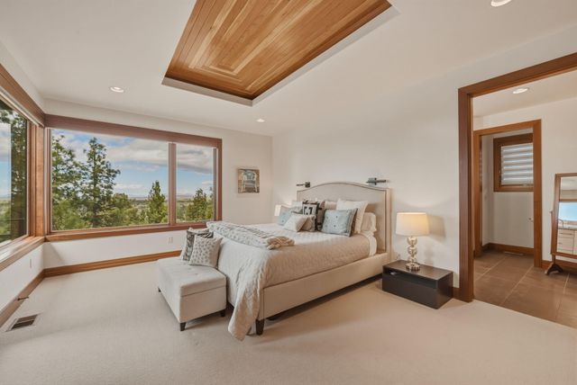 1496 NW Puccoon Court, Bend, OR 97703