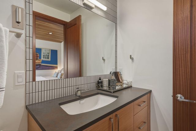 1496 NW Puccoon Court, Bend, OR 97703