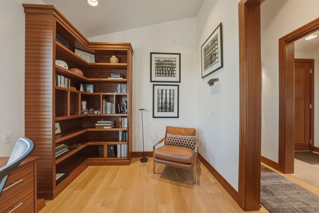 1496 NW Puccoon Court, Bend, OR 97703