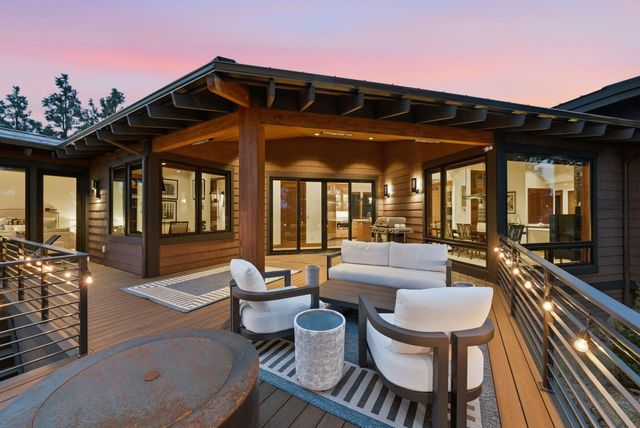 1496 NW Puccoon Court, Bend, OR 97703