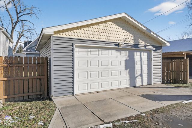 916 Dawson Street, Indianapolis, IN 46203