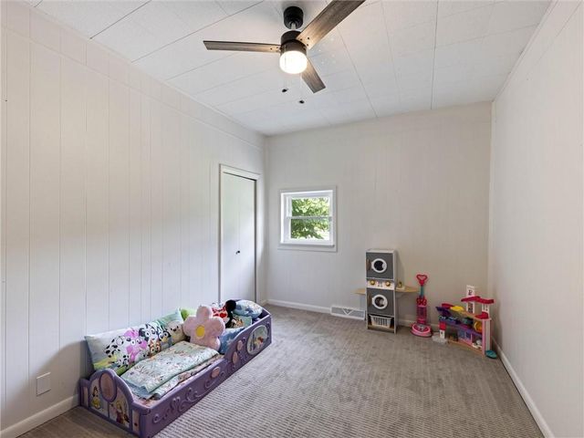 667 Thornton Street, Leavenworth, KS 66048