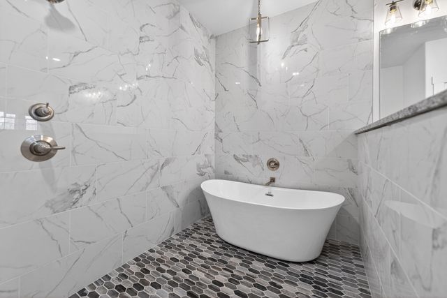 207 Lindsey Avenue, Adair, OK 74330