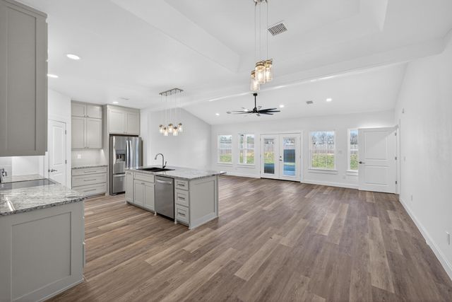 207 Lindsey Avenue, Adair, OK 74330