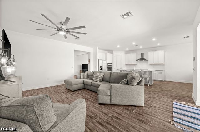 16081 Pennyroyal LN, Punta Gorda, FL 33982