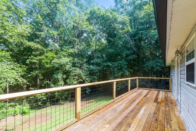 433 Burns Mill Road, West Union, SC 29696
