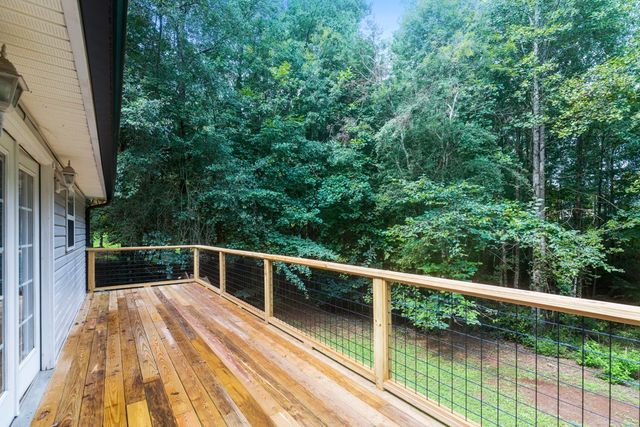 433 Burns Mill Road, West Union, SC 29696